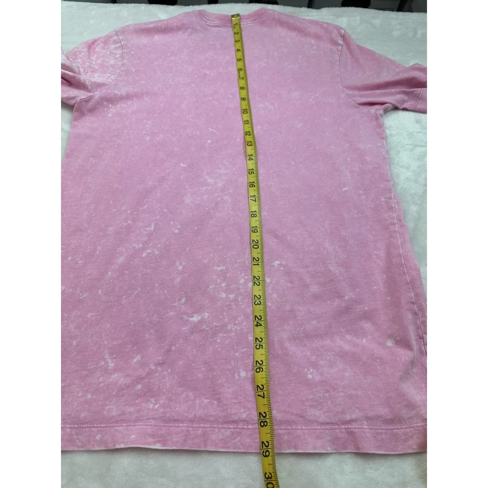Nike Mens Pink Acid Wash Short Sleeve T-Shirt Embroidered Logo Size Medium